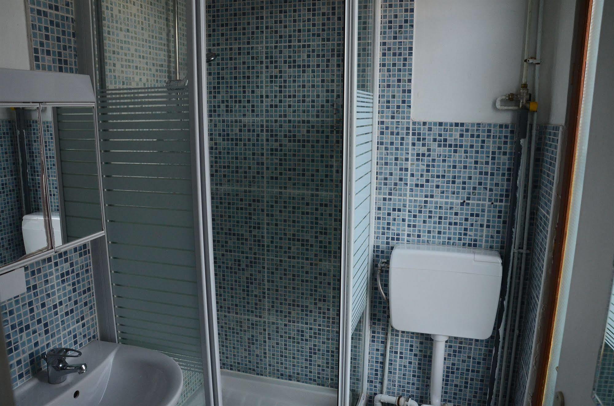 Hotel Studios Phenicio Porte De Versailles Malakoff Eksteriør bilde